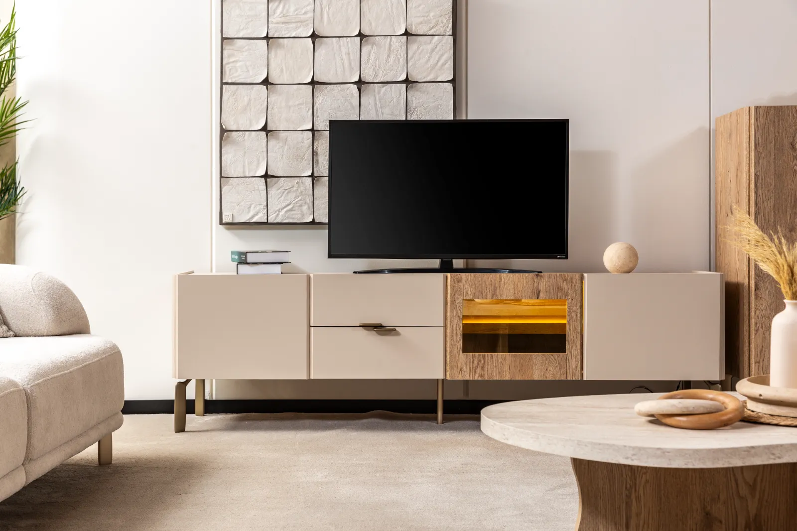 ARTEMİS TV ÜNİTESİ