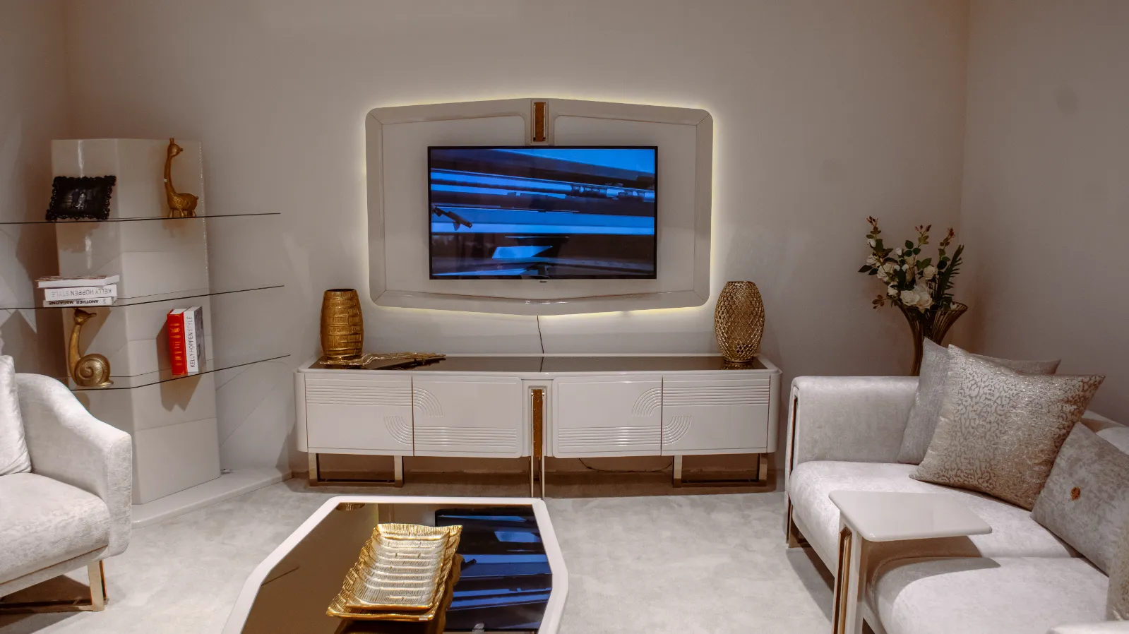 ÇIRAĞAN TV ÜNİTESİ